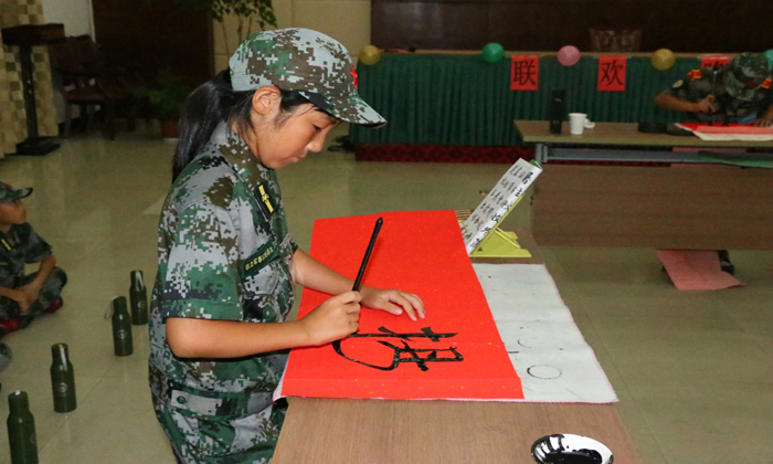 12、聯(lián)歡晚會.jpg