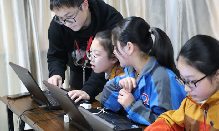 富陽區(qū)哪里有小學(xué)生夏令營