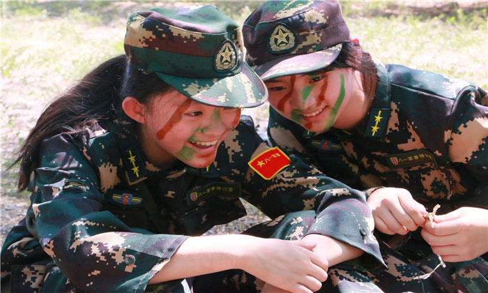 鄭州軍事夏令營(yíng).jpg