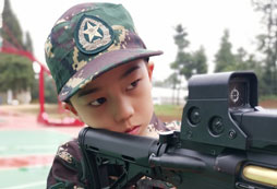 云南征服者軍事特訓營的課程內容！
