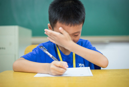 7天軍事體驗(yàn)夏令營(yíng)能解決孩子生活的哪些問(wèn)題