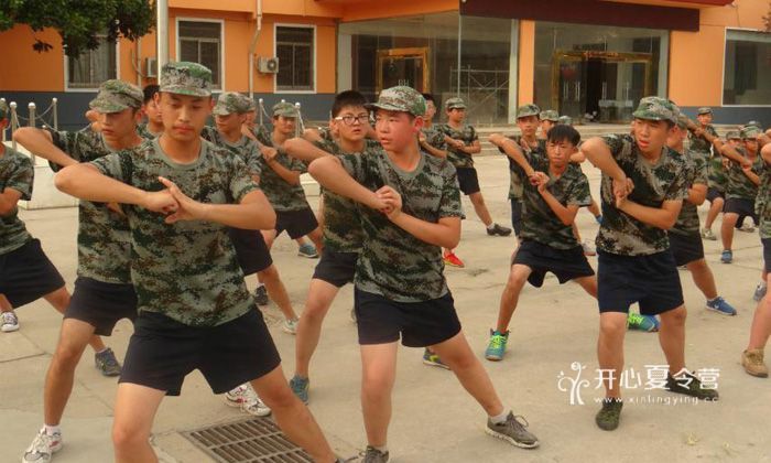 鄭州軍事訓(xùn)練營