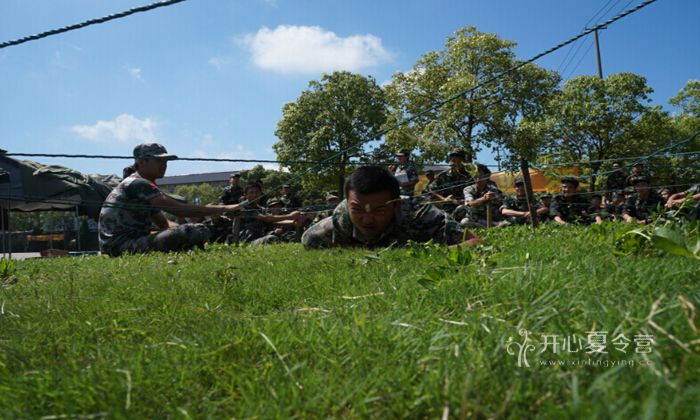 鄭州軍事夏令營(yíng)