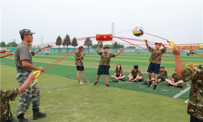鄭州軍事夏令營(yíng).jpg