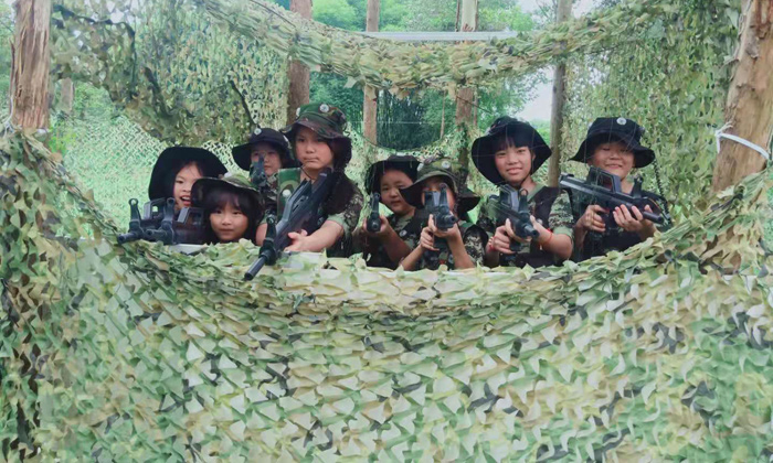 鄭州軍事拓展夏令營有哪些