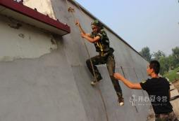 中小學(xué)生參加鄭州軍事夏令營有什么收獲