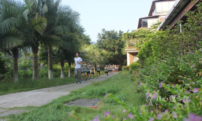 2018鄭州青少年夏令營(yíng)