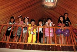 為何給孩子選擇鄭州藝術(shù)夏令營(yíng)？