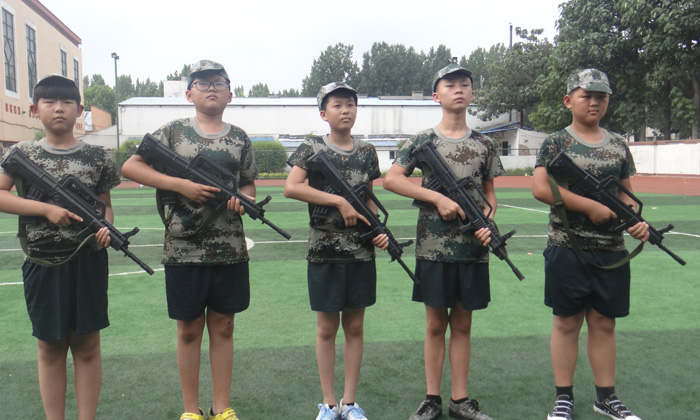 鄭州軍事夏令營