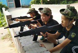 有哪些軍事夏令營在鄭州舉辦？