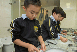 中學(xué)生暑假夏令營(yíng)有哪些活動(dòng)呢？