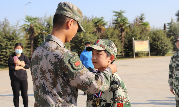 中學生軍訓夏令營有哪些