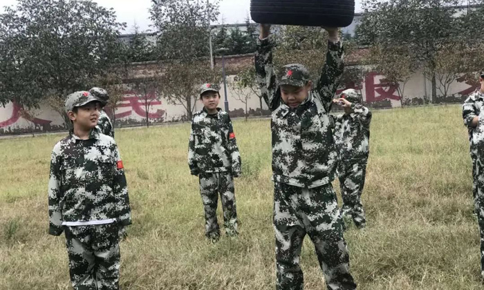 高中生軍訓(xùn)夏令營活動有哪些