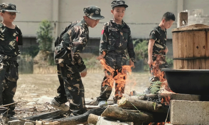 中學(xué)生夏令營適合人群