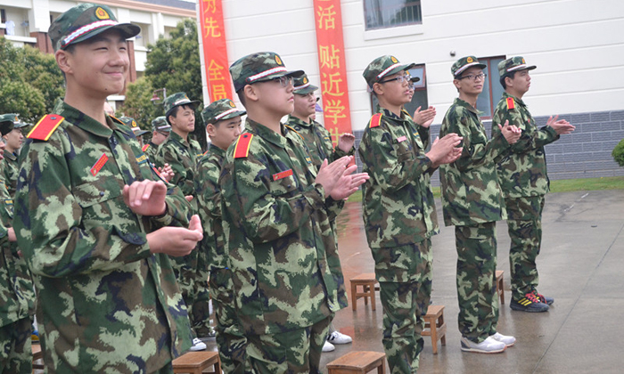 中學生暑假夏令營