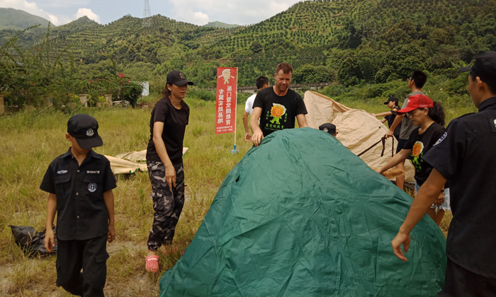 中學(xué)生夏令營(yíng)怎么樣