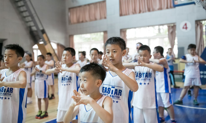 2024中學(xué)生籃球培訓(xùn)夏令營
