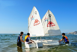 <strong>青少年帆船夏令營讓學(xué)生有哪些收獲？</strong>