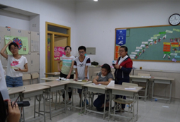 參加中學(xué)生英語(yǔ)夏令營(yíng)孩子改變了什么？