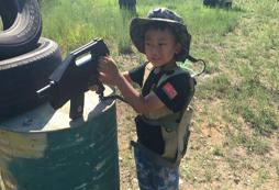 參加周邊軍事夏令營(yíng)體驗(yàn)一次難能可貴的“軍訓(xùn)”