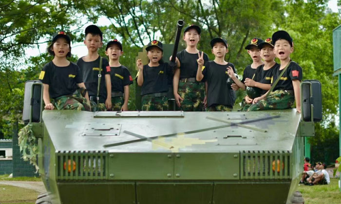 珠海軍訓(xùn)夏令營好處有哪些
