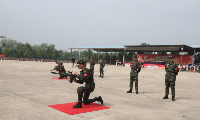 軍事體驗活動