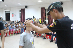 小學(xué)生參加暑期軍事夏令營有哪些問題需要注意