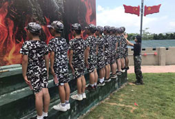廣東哪家小學(xué)生軍事夏令營辦的最好?