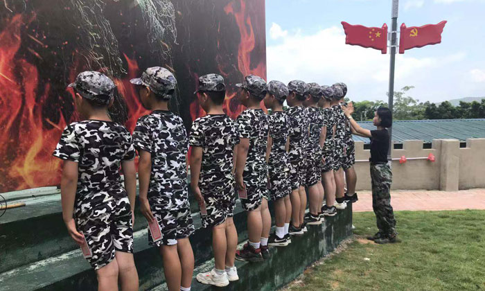 孩子參加特種兵夏令營好不好