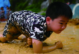 廣東軍事夏令營幫助孩子樹立人生目標(biāo)！