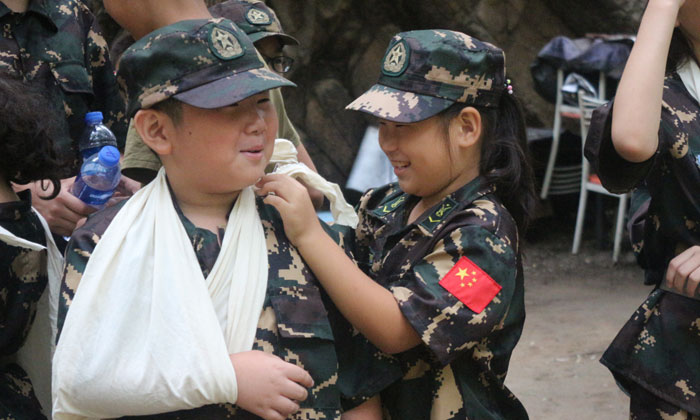 我是戰(zhàn)地小醫(yī)師