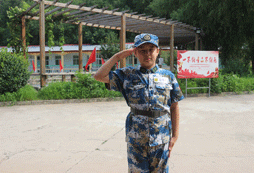 敬禮?。?！