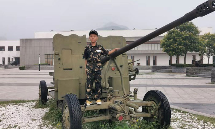 英姿小帥哥