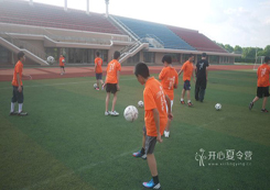 選擇足球夏令營時為多注意些什么？