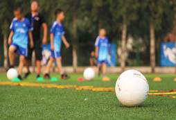 足球夏令營的優(yōu)勢有哪些？