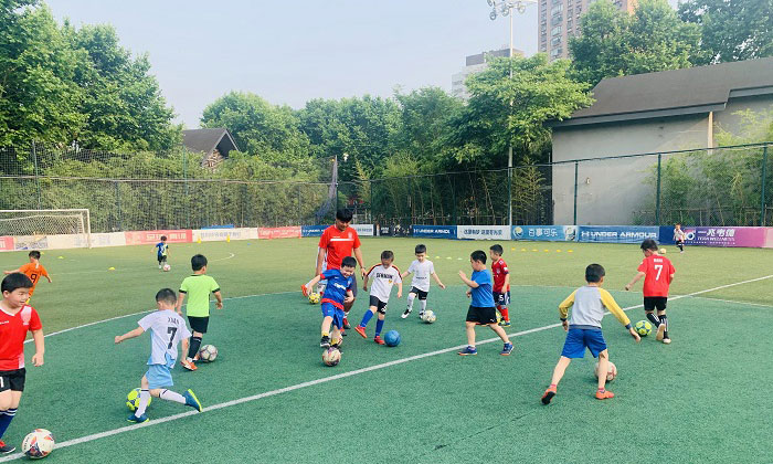 足球夏令營怎么樣