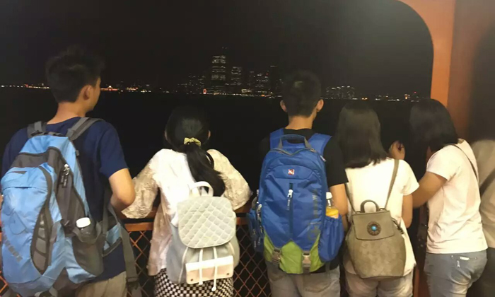 感受美國風情