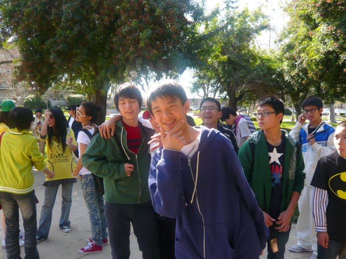 Ӣ2010f112s(gu)ɼΌW(xu)F(tun)