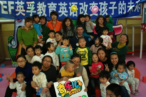 g昷