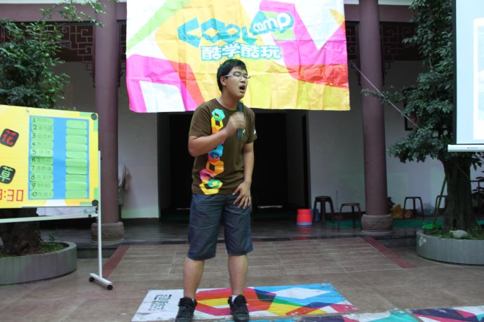 2011W(xu)I(yng)һڠI(yng)I(yng)Ļ…