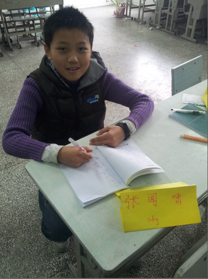 2012Ͼ|W涬I <wbr>YI <wbr>IT־—┳2000~RӛI <wbr>[ <wbr>ǿ <wbr>