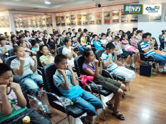 v <wbr> <wbr>gC(jing)ʢ