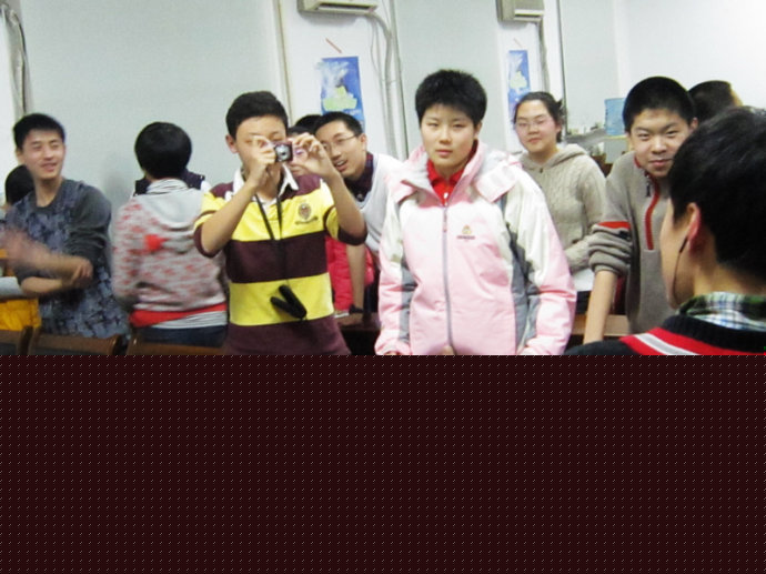 124ճӢZ(y)(yng)ԇ~RZ(y)(qing)I(yng)