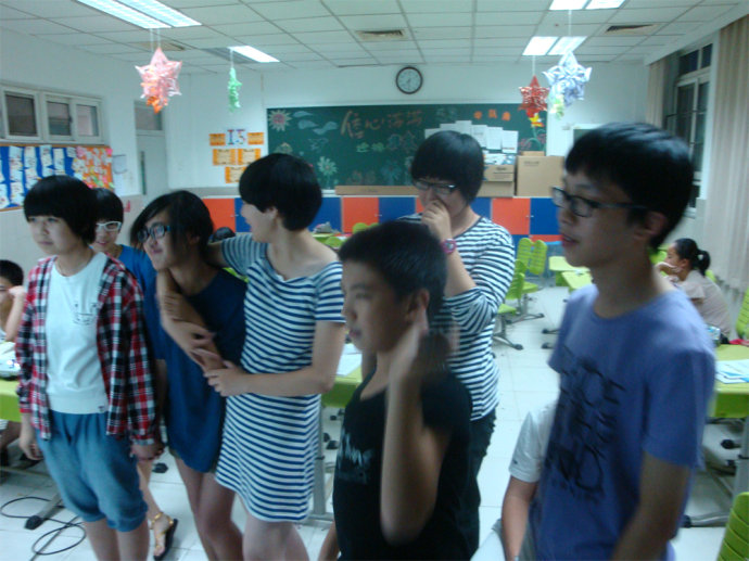 【酷學(xué)酷玩路聽力口語集訓(xùn)營】2012暑假第四期 <wbr>0731 <wbr>day8 <wbr>各班實(shí)況轉(zhuǎn)播 【酷學(xué)酷玩路聽力口語集訓(xùn)營】2012暑假第四期 <wbr>0731 <wbr>day8 <wbr>各班實(shí)況轉(zhuǎn)播