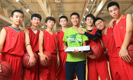 “酷學酷玩”英語籃球夏令營